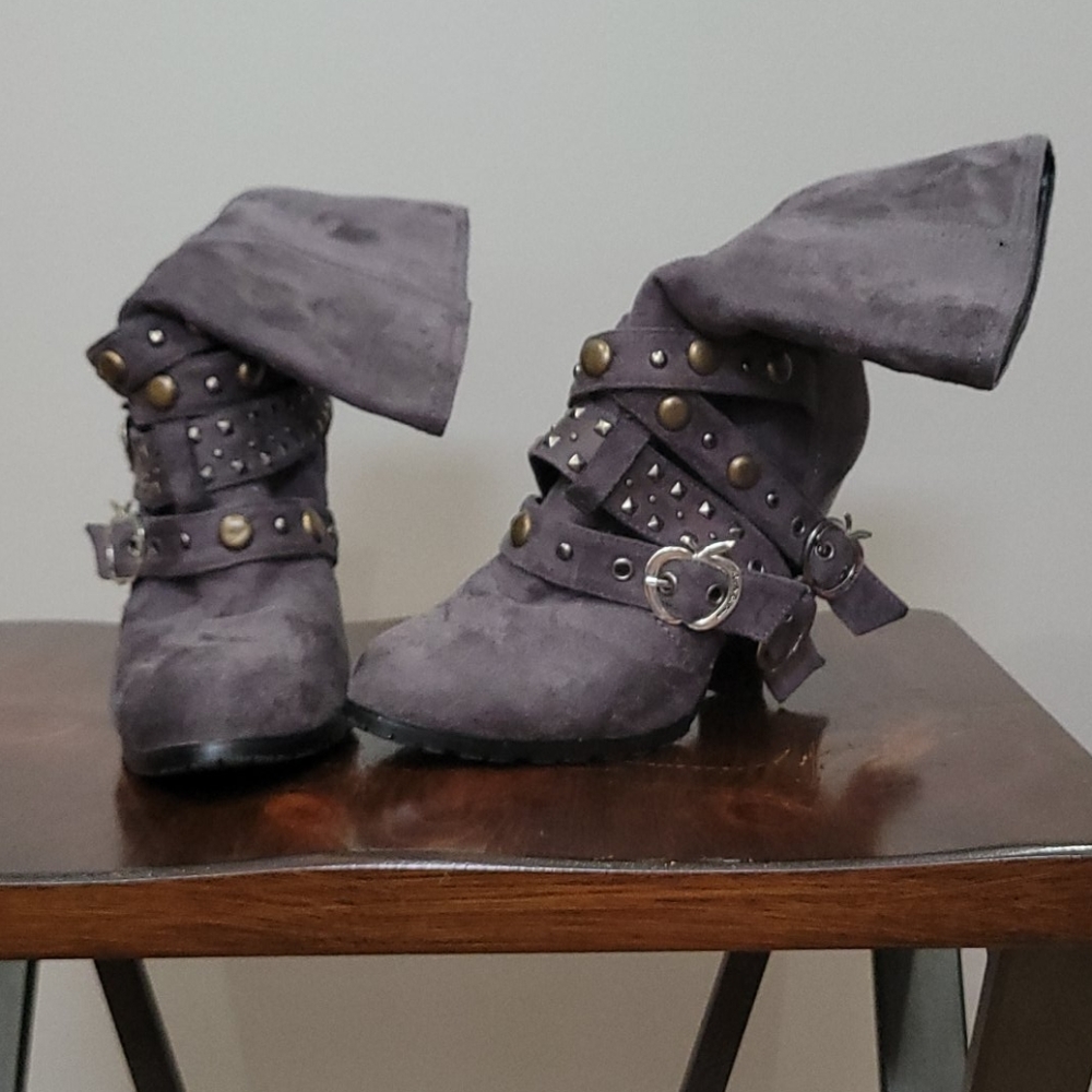 Apple Bottle boots...Vintage